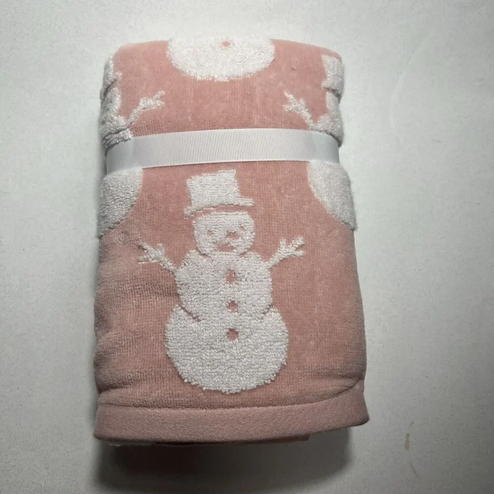 Snowman Pink White Winter‎ Plush Bathroom Hand Towels 2 Pack Caro Home Frosty
